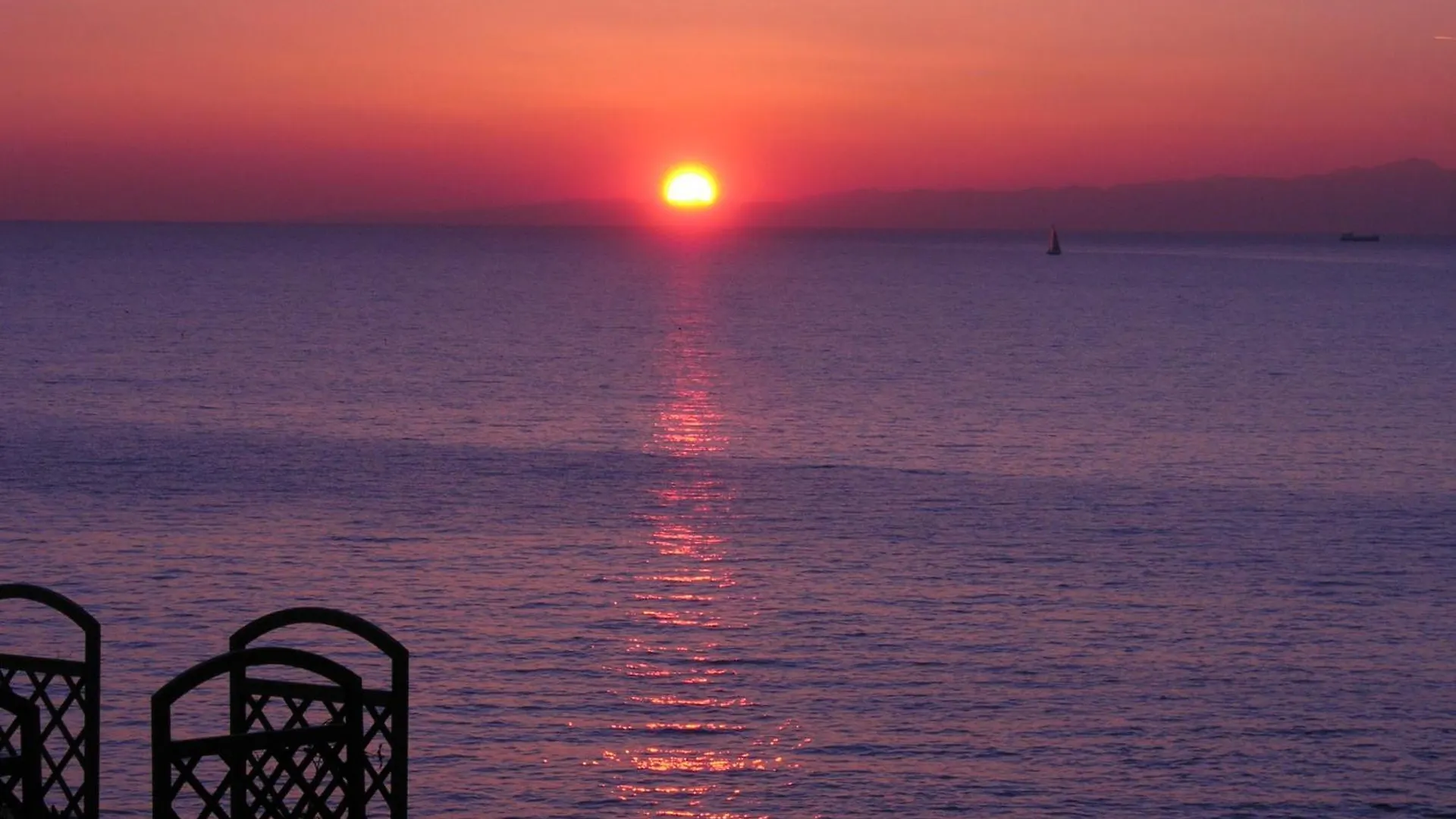 Apartment Romantic Sea View Flat In Genova